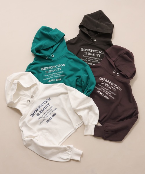 one after another NICE CLAUP（ワンアフターアナザーナイスクラップ）の「刺繍ロゴ裏毛ショートパーカー（Tシャツ/カットソー・レディース・オフホワイト/スミクロ/ブラウン/グリーン・FREE）」の20枚目の写真