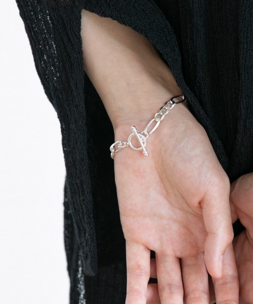 yuw(ユウ)の「SLVブレス2 945727(ブレスレット・レディース・シルバー・FREE)」の5枚目の写真