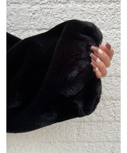 EGOIST(エゴイスト)の「BIGカラーエコファーブルゾンⅡ(ブルゾン・レディース・ブラック・FREE)」の4枚目の写真