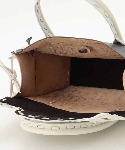 CARVING TRIBES（カービングトライブス）の「TRI Maestra S（ハンドバッグ・レディース・ホワイト・FREE）」の5枚目の写真