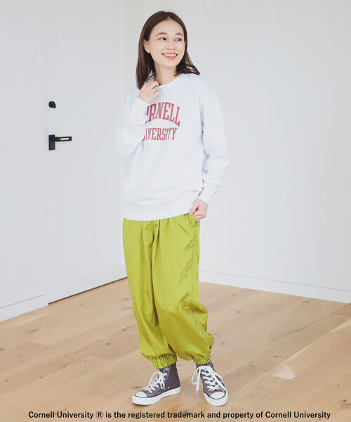 GOOD ROCK SPEED（グッドロックスピード）の「GOOD ROCK SPEED × BEAMS BOY / 別注 カレッジ クルー スウェット（スウェット・レディース・ホワイト/ナチュラル・ONE SIZE）」の4枚目の写真