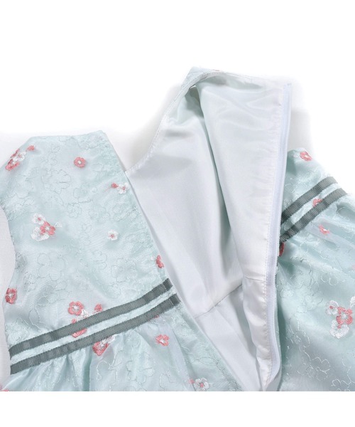 BeBe（ベベ）の「BeBe/日本製フォーマルカバリエレ・アズーロオーガンジー花柄刺繍ワンピース(110~130cm)（ドレス・キッズ・ピンク系その他/グリーン系その他・110/130/120）」の21枚目の写真