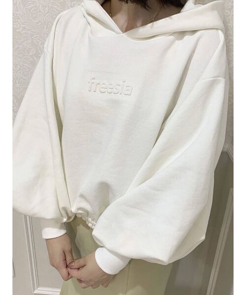 dazzlin（ダズリン）の「freesiaボリュームタックスリーブパーカー（パーカー・レディース・パープル/オフホワイト/グリーン・FREE）」の12枚目の写真