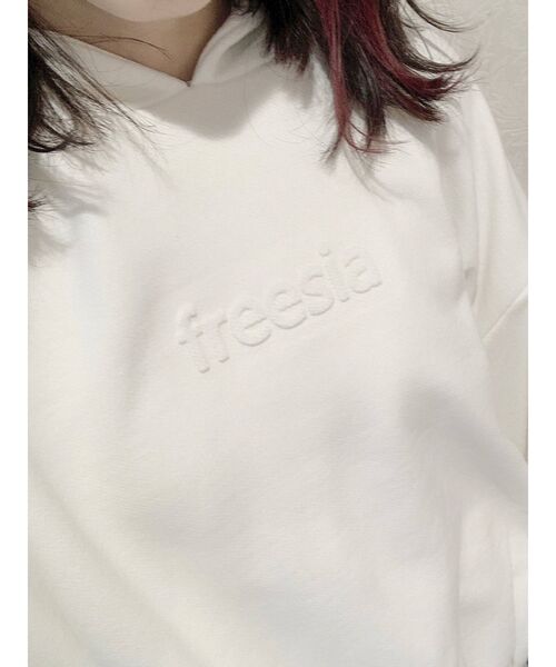 dazzlin（ダズリン）の「freesiaボリュームタックスリーブパーカー（パーカー・レディース・パープル/オフホワイト/グリーン・FREE）」の10枚目の写真