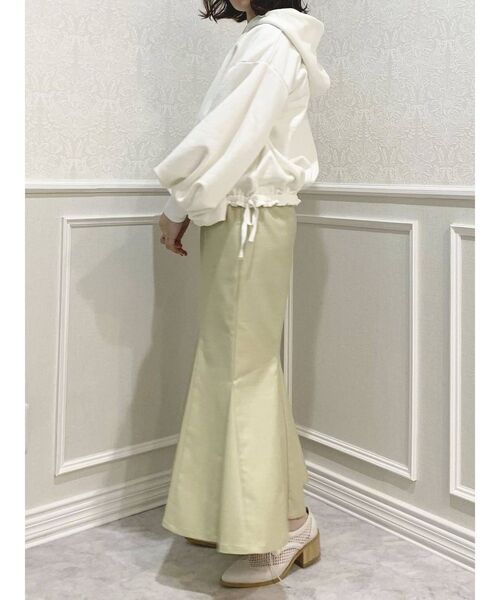 dazzlin（ダズリン）の「freesiaボリュームタックスリーブパーカー（パーカー・レディース・パープル/オフホワイト/グリーン・FREE）」の14枚目の写真