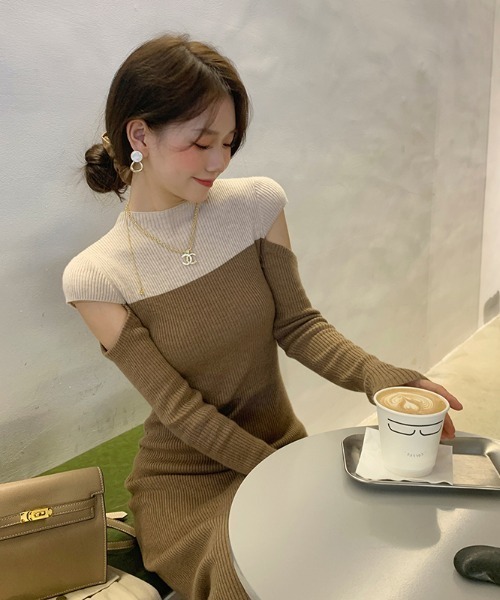 KOR（ケーオーアール）の「オープンショルダー バイカラーニットワンピース（ワンピース・レディース・ブラック/ベージュ/グレー・S/M/L）」の3枚目の写真