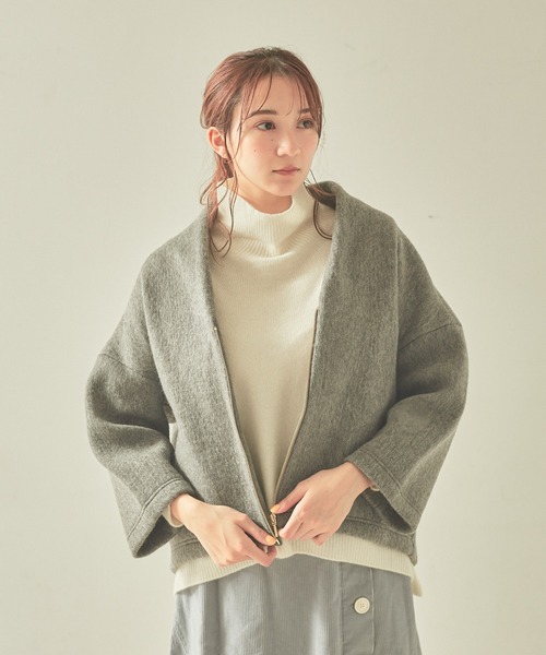 Abahouse Devinette（ドゥヴィネット）の「【BRAHMIN】イタリアンニードルシャギーブルゾン（トレンチコート・レディース・グレー/グリーン・フリー）」の2枚目の写真