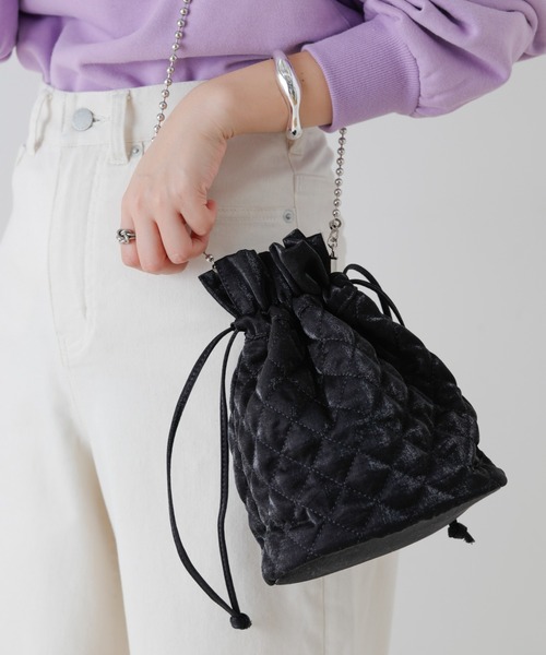 CIAOPANIC TYPY（チャオパニックティピー）の「キルティング巾着ショルダー（ショルダーバッグ・レディース・スカイブルー/ブラック/パープル/イエロー・ONE SIZE）」の2枚目の写真