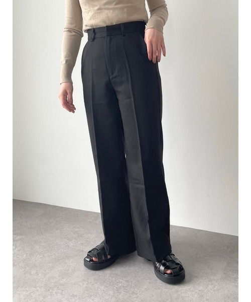 rem closet(レムクローゼット)の「センタープレスフレアパンツ(その他パンツ・レディース・ブラック・S/XS)」の16枚目の写真