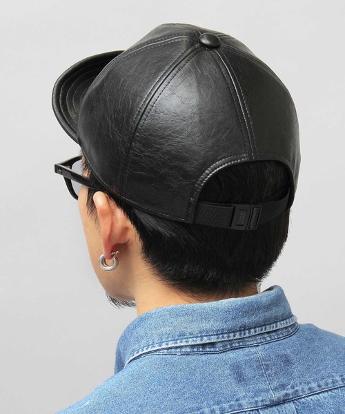 glabella（グラベラ）の「ヴィンテージレザー風 フェイクレザー ショートバイザー / ボールキャップ / アンパイアキャップ（キャップ・メンズ・ブラック・FREE）」の6枚目の写真