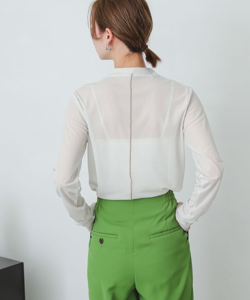 SENSE OF PLACE by URBAN RESEARCH(センスオブプレイスバイアーバンリサーチ)の「チュールタートルネックトップ(その他トップス・レディース・パープル/アイボリー/ホワイト系その他・ONE)」の4枚目の写真