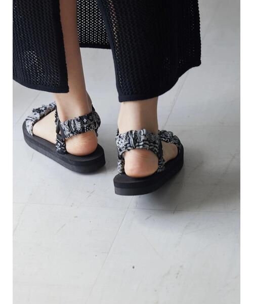 AMERICAN HOLIC（アメリカンホリック）の「ギャザーベルトサンダル（サンダル・レディース・ホワイト/ブラック/ベージュ/グリーン・S/M/L）」の10枚目の写真