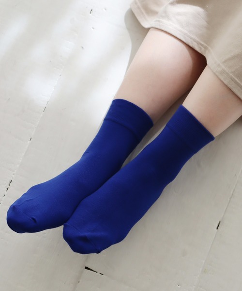 TAWARA（タワラ）の「チラミセ ハイゲージ ショートソックス（ソックス/靴下・レディース・グレー/レッド/ピンク/ターコイズブルー/イエロー/ミント/ダークブルー/ピンク系その他/オレンジ/パープル/ライトブルー・F）」の6枚目の写真