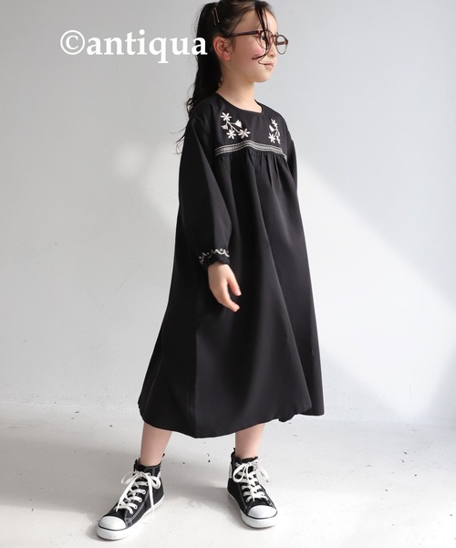 antiqua(アンティカ)の「Aライン刺繍ワンピース(ワンピース・キッズ・ブラック/ネイビー・3/4/5/6)」の5枚目の写真
