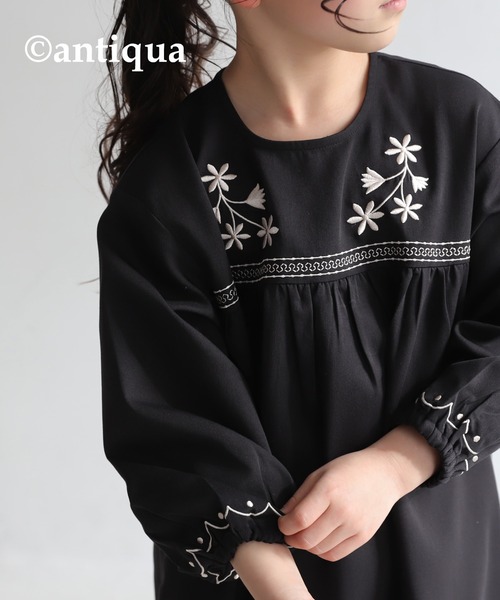 antiqua(アンティカ)の「Aライン刺繍ワンピース(ワンピース・キッズ・ブラック/ネイビー・3/4/5/6)」の4枚目の写真