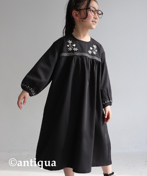 antiqua(アンティカ)の「Aライン刺繍ワンピース(ワンピース・キッズ・ブラック/ネイビー・3/4/5/6)」の7枚目の写真