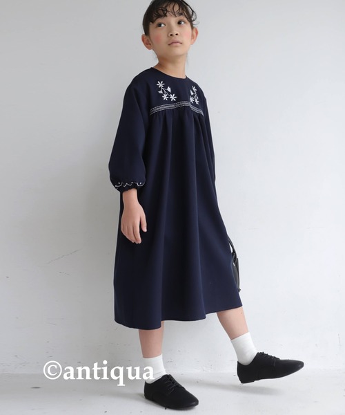 antiqua(アンティカ)の「Aライン刺繍ワンピース(ワンピース・キッズ・ブラック/ネイビー・3/4/5/6)」の14枚目の写真
