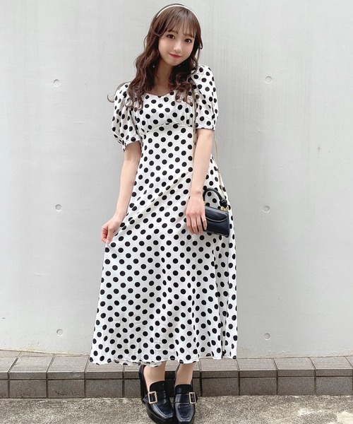 titty＆Co. PETIT（ティティアンドコープティ）の「【titty&Co.PETIT】バックリボンドットミディワンピース（ワンピース・レディース・ホワイト・FREE）」の11枚目の写真