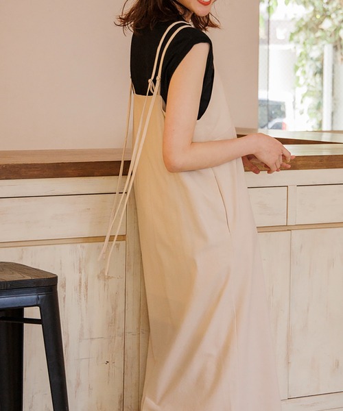 Emma Taylor（エマテイラー）の「リネンレイヤードキャミワンピース（ワンピース・レディース・ブラック/ベージュ/ブルー・FREE）」の13枚目の写真