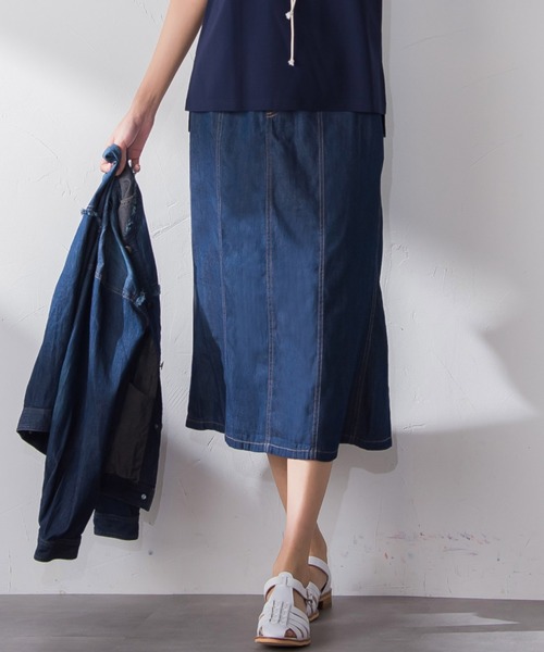 socolla（ソコラ）の「【socolla】ライトオンスデニムマーメイドスカート≪洗濯機で洗える≫（スカート・レディース・オフホワイト/ネイビー/ブルー・S/M）」の2枚目の写真