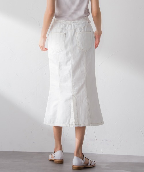 socolla（ソコラ）の「【socolla】ライトオンスデニムマーメイドスカート≪洗濯機で洗える≫（スカート・レディース・オフホワイト/ネイビー/ブルー・S/M）」の4枚目の写真