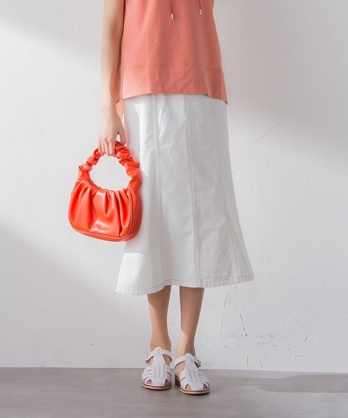 socolla（ソコラ）の「【socolla】ライトオンスデニムマーメイドスカート≪洗濯機で洗える≫（スカート・レディース・オフホワイト/ネイビー/ブルー・S/M）」の18枚目の写真