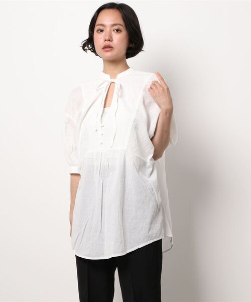 HONEYSUCKLE ROSE(ハニーサックルローズ)の「【HONEYSUCKLE ROSE】クルミボタンチュニック(チュニック・レディース・オフホワイト/ブルー/ブラック・L/M)」の15枚目の写真