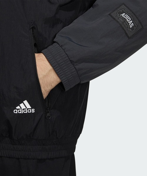 adidas(アディダス)の「ショータイム ブランド ウーブンジャケット / アディダス(メンズ)(ナイロンジャケット・メンズ・ブラック×ホワイト/ダークブルー・XX-LARGE/XXX-LARGE/SMALL/MEDIUM/LARGE/X-LARGE/X-SMALL)」の5枚目の写真