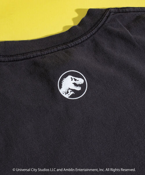 GLOSTER（グロスター）の「【JURASSIC WORLD/ジュラシック・ワールド】プリントTシャツ バンドTシャツ風（Tシャツ/カットソー・メンズ・ブラック系その他/ブラック系その他2/ブラック系その他3・M/L）」の11枚目の写真