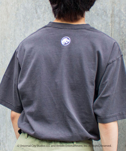 GLOSTER（グロスター）の「【JURASSIC WORLD/ジュラシック・ワールド】プリントTシャツ バンドTシャツ風（Tシャツ/カットソー・メンズ・ブラック系その他/ブラック系その他2/ブラック系その他3・M/L）」の16枚目の写真