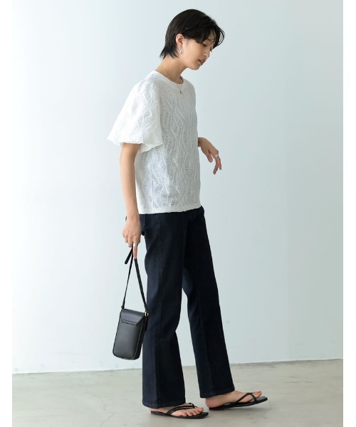 Re:EDIT（リエディ）の「[辻元舞さん着用]リーフ柄ボリュームスリーブシアージャガードブラウス（Tシャツ/カットソー・レディース・ホワイト/ブラック・LARGE/MEDIUM）」の12枚目の写真