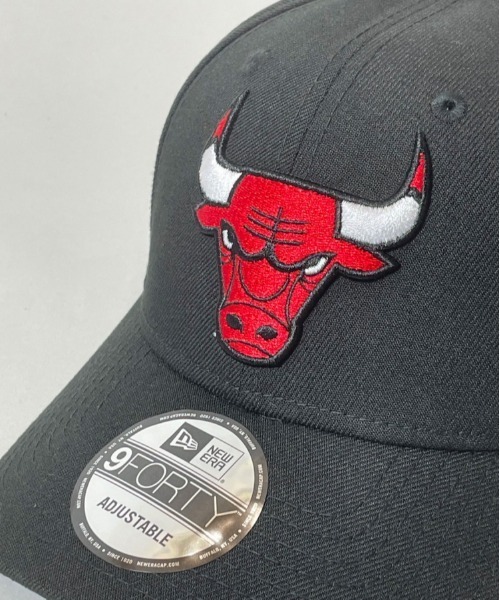 NEW ERA（ニューエラ）の「NEWERA　9FORTY　CBS　BK（キャップ・メンズ・ブラック・FREE）」の3枚目の写真