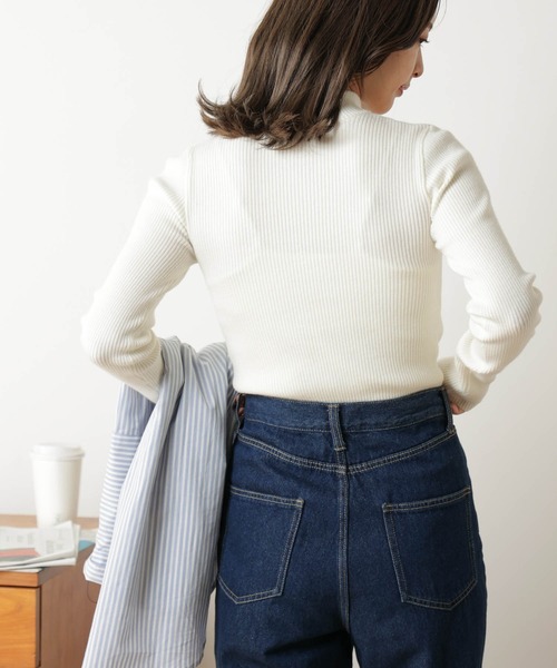 WEGO（ウィゴー）の「WEGO/リブハイネックセーター（ニット/セーター・レディース・ホワイト/ブラック/ブラック系その他5/ベージュ系その他5・FREE）」の8枚目の写真