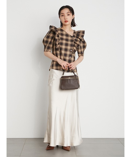 LILY BROWN（リリーブラウン）の「アシメネックフリルブラウス（シャツ
