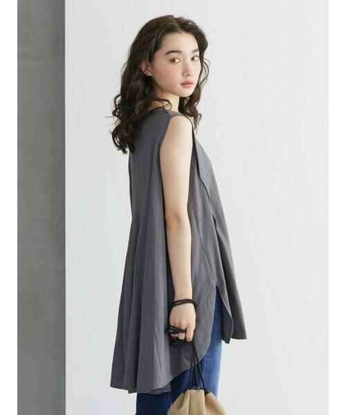 バックフレア切り替えノースリーブチュニック