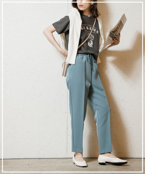 OPAQUE.CLIP（オペークドットクリップ）の「◆デュアルストレッチ イージーテーパードパンツ【WEB限定サイズ】（その他パンツ・レディース・チャコールグレー/ブラック/イエロー/ブルー/パープル系・34/36/38/40/42）」の17枚目の写真