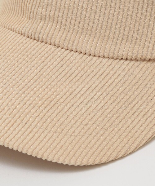 SHIPS（シップス）の「*SHIPS: ワンポイント ロゴ エンブロイダリー コーデュロイ キャップ（キャップ・メンズ・ベージュ/ネイビー/ロイヤルブルー/イエロー/キャメル/ワイン・ONE SIZE）」の14枚目の写真