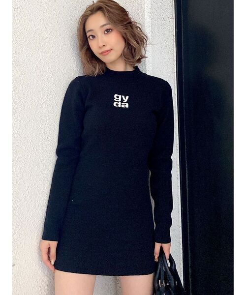 GYDA ジェイダ ニットタイトワンピース ロゴ ホワイト ノースリーブ ジェイダ GYDA BOX SymmetryGYDAタイトニットワンピース （オフ