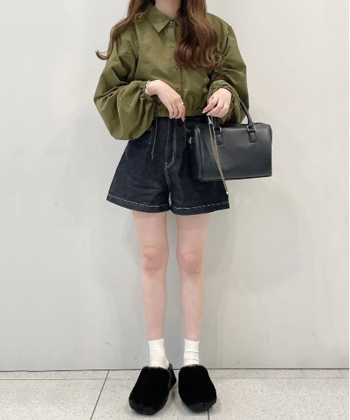 Heather(ヘザー)の「ボリュームファーサボ 147219(サンダル・レディース・ブラック/アイボリー・M/L)」の20枚目の写真