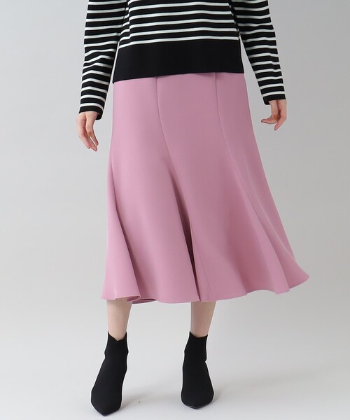 UNTITLED（アンタイトル）の「◆【１枚で着映える】裾ボリューム マーメイドスカート＜洗える／秋から冬まで＞（スカート・レディース・ピンク系/ブラック/ブラウン系その他/モスグリーン・46/02/42/04/03/48/50/44/00/01）」の11枚目の写真