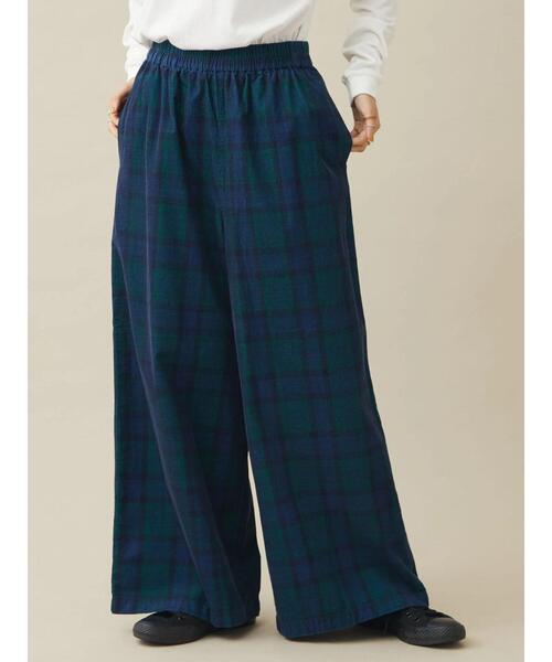 CRAFT STANDARD BOUTIQUE(クラフトスタンダードブティック)の「コーデュロイワイドイージーパンツ *(その他パンツ・レディース・ブルー系その他/グレー系その他3/ホワイト系その他7・L/M)」の9枚目の写真