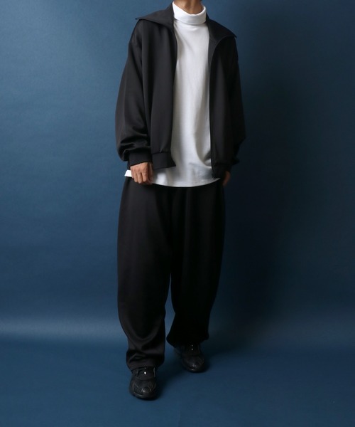 ANPAS（アンパス）の「Wide Silhouette Volume High Neck Track Jacket/別注 ワイドシルエット ボリュームハイネック トラックジャケット ジャージ セットアップ対応（ジャージ・メンズ・ブラック・LL/M/L）」の12枚目の写真