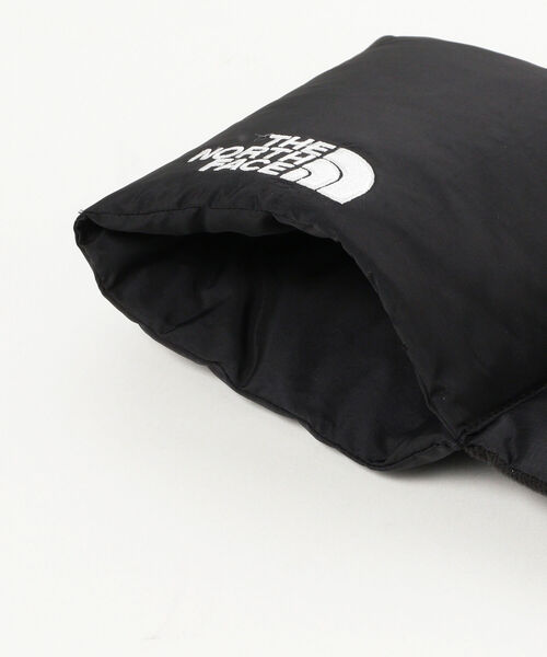 THE NORTH FACE（ザノースフェイス）の「THE NORTH FACE / Nuptse Muffler（マフラー・メンズ・オリーブ/ブラック/ブラウン・ONE SIZE）」の7枚目の写真