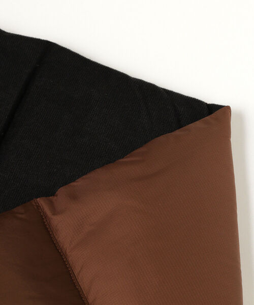 THE NORTH FACE（ザノースフェイス）の「THE NORTH FACE / Nuptse Muffler（マフラー・メンズ・オリーブ/ブラック/ブラウン・ONE SIZE）」の10枚目の写真