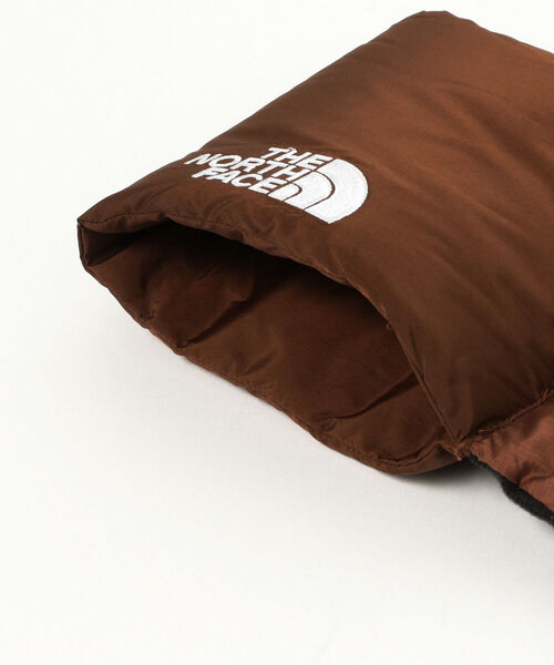 THE NORTH FACE（ザノースフェイス）の「THE NORTH FACE / Nuptse Muffler（マフラー・メンズ・オリーブ/ブラック/ブラウン・ONE SIZE）」の12枚目の写真