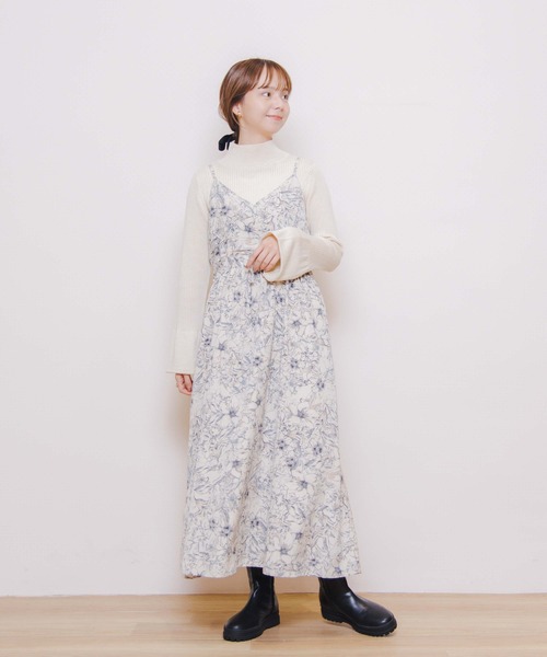 flower（フラワー）の「ニュアンスフラワーワンピース2（ワンピース・レディース・アイボリー/ブラウン・FREE）」の6枚目の写真