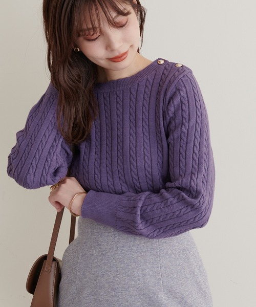 natural couture（ナチュラルクチュール）の「細ケーブル肩釦デザインニット（ニット/セーター・レディース・アイボリー/ベージュ/オレンジ/パープル/ブラック・FREE）」の16枚目の写真