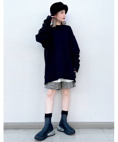 PAGEBOY（ページボーイ）の「BIG裏毛プルオーバー×アームウォーマーSET（スウェット・レディース・ブラック/ターコイズブルー/オートミール・FREE）」の4枚目の写真