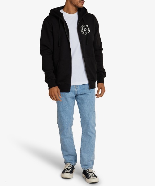 DEUS EX MACHINA(デウスエクスマキナ)の「CIRCLE LOGO HOODIE(パーカー・メンズ・ブラック/グレー・X-SMALL/MEDIUM/SMALL/LARGE)」の7枚目の写真