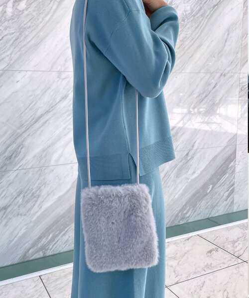 OPAQUE.CLIP（オペークドットクリップ）の「◆ミニファーポシェット（ショルダーバッグ・レディース・ブルー/ベージュ/グレー/ホワイト・00）」の10枚目の写真